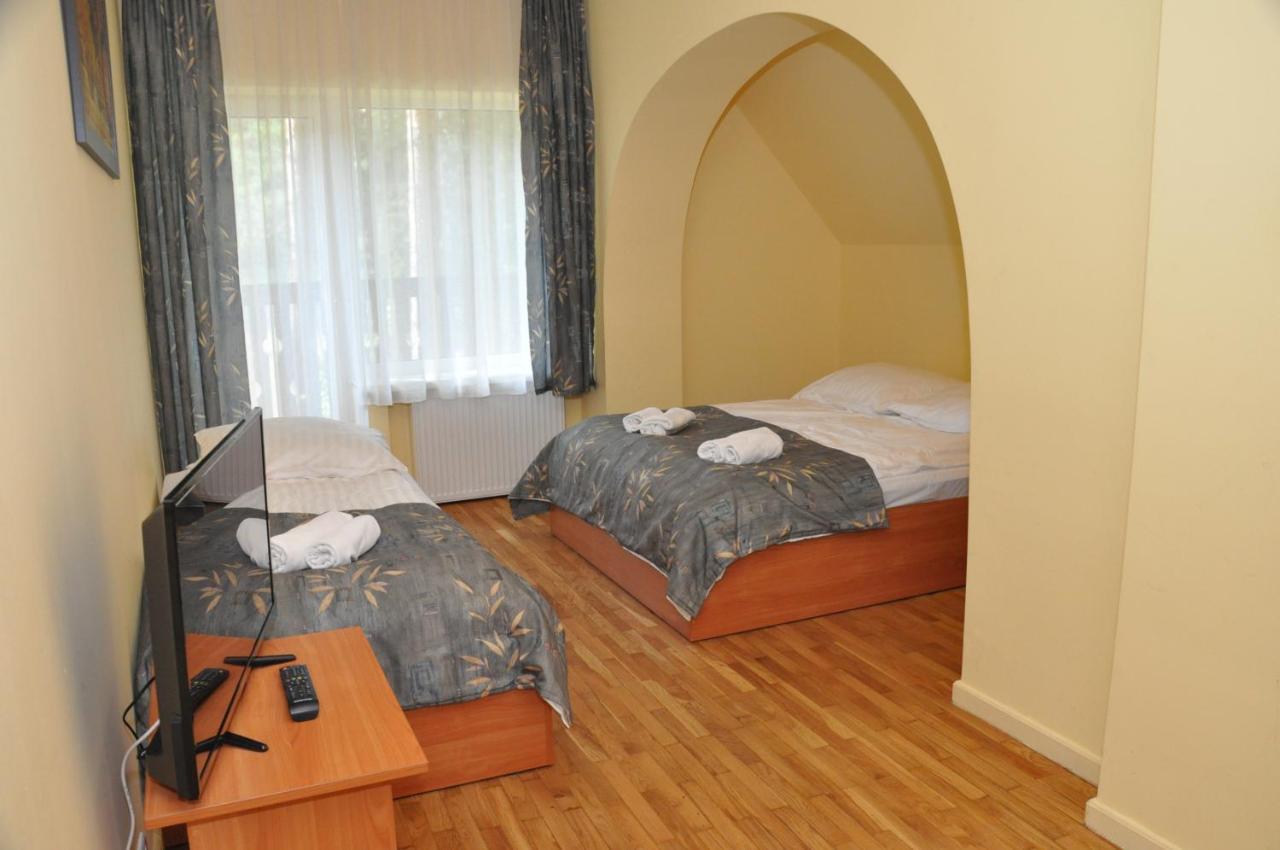 Osrodek Wypoczynkowy Barta Hotel Tylicz Exterior foto