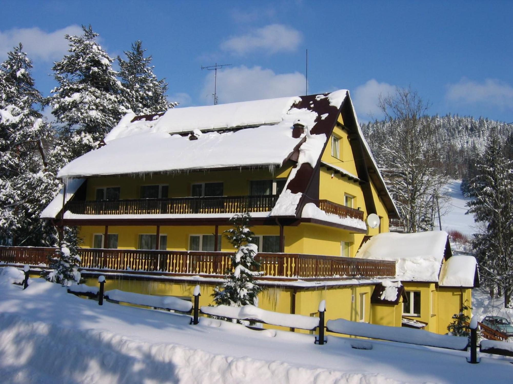 Osrodek Wypoczynkowy Barta Hotel Tylicz Exterior foto